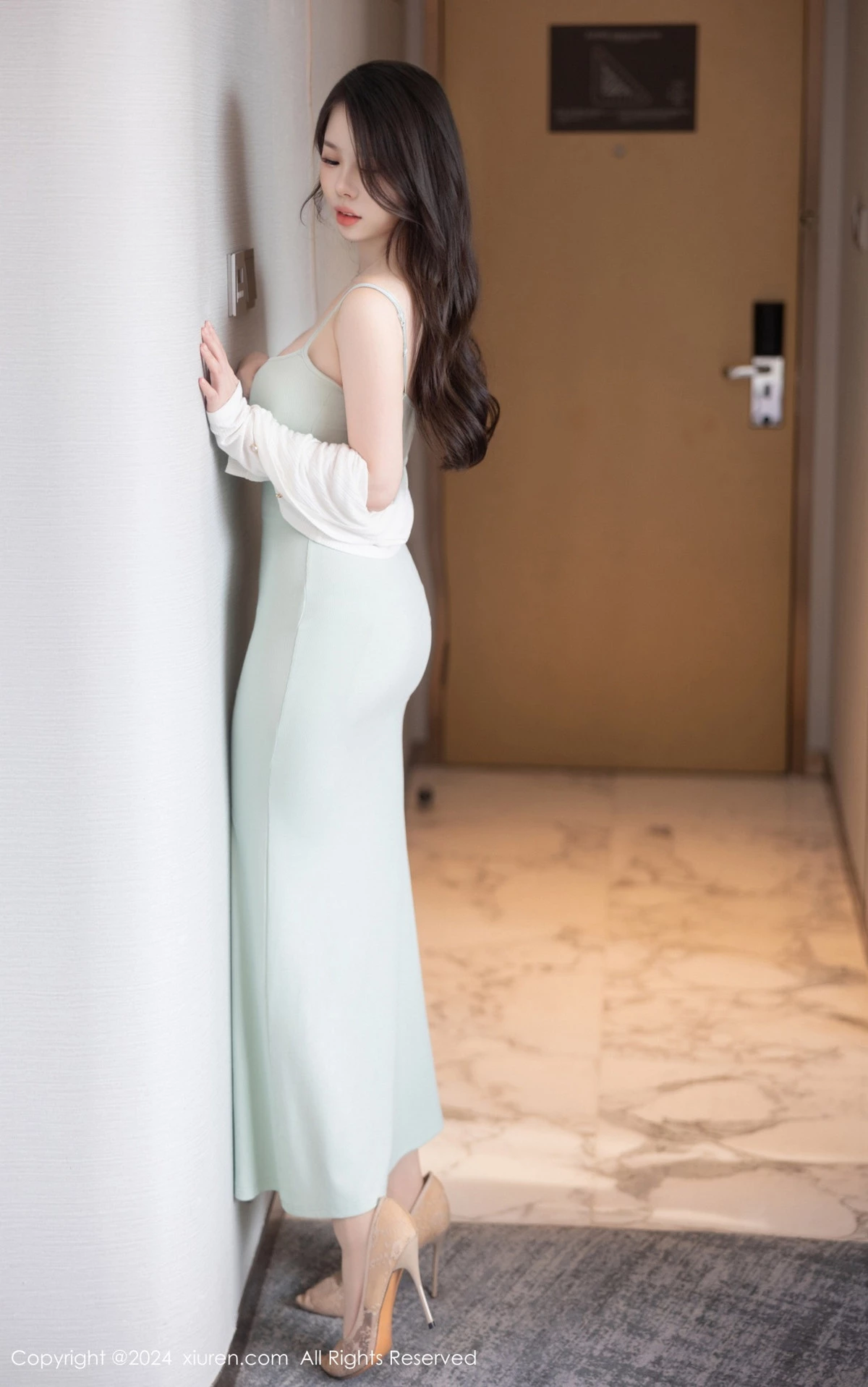 [XiuRen秀人网]第9080期白茹雪写真-秀人资源网